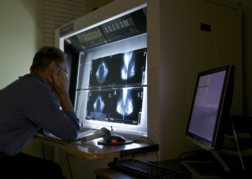 Pennsylvania Doctors: Mammograms Could Help Detect Early Heart Disease in Women