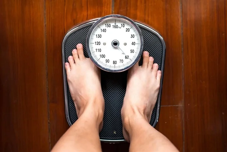 Why People Regain Weight After Dieting: The Science of Metabolism, Hormones, and Appetite