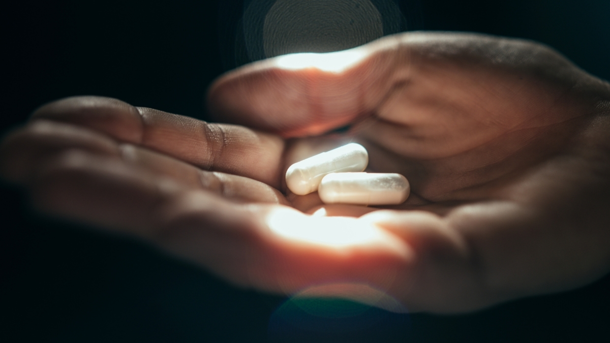Cheap Daily Prebiotic Supplement May Boost Brain Function in Older Adults