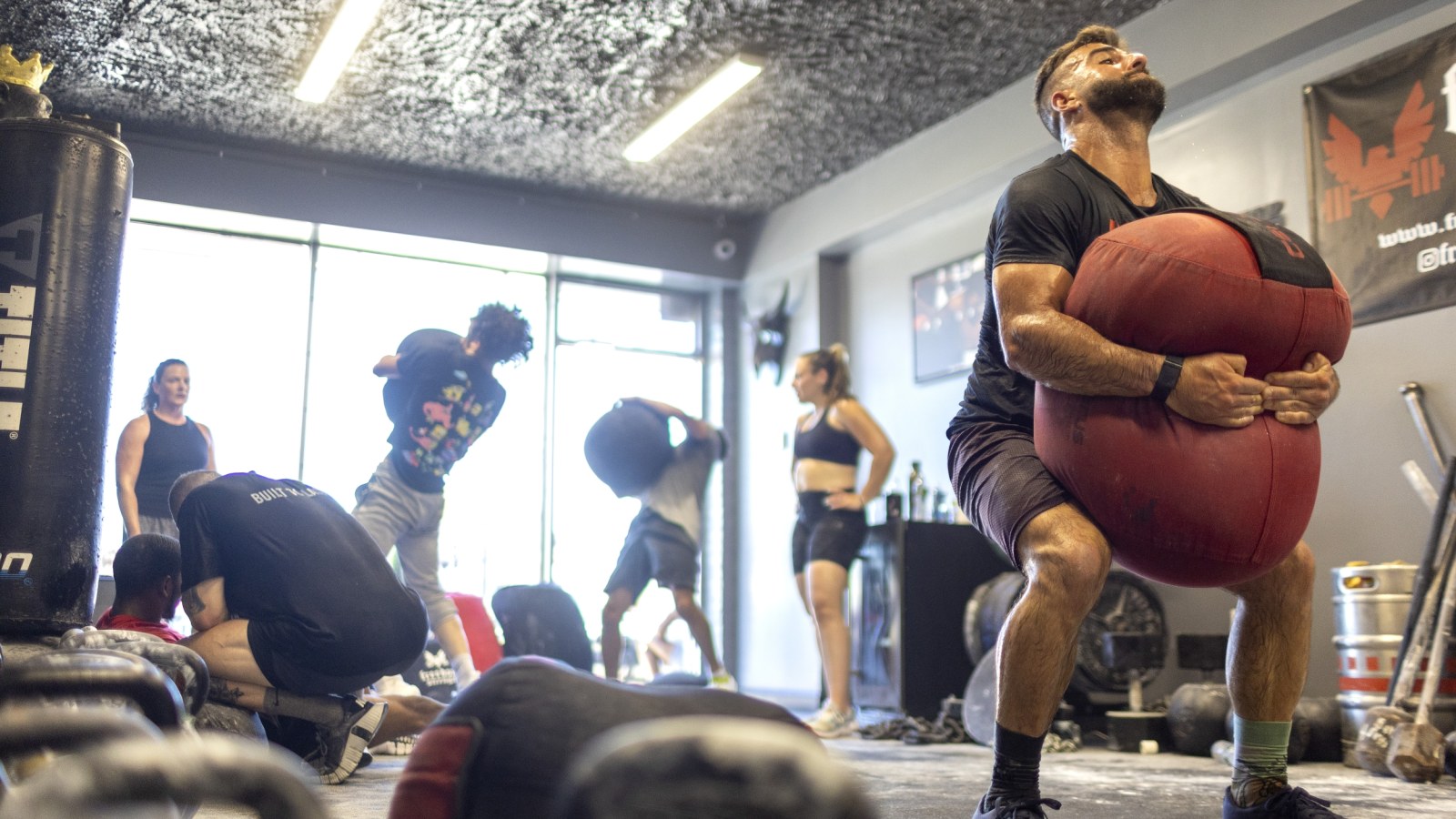 Harvard Tracked 147,000 Adults for 30 Years: 90 Minutes of Strength Training Weekly Cuts Death Risk by 27%
